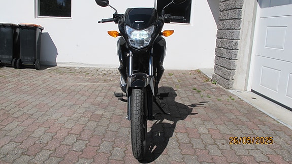 Honda CB 125F 6 of 9