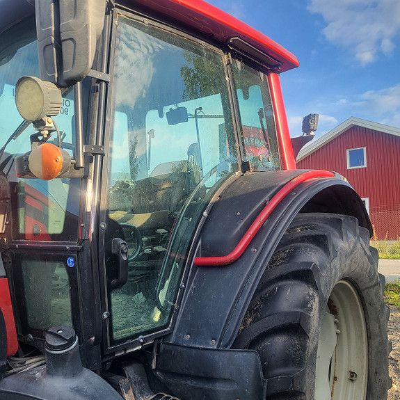 Valtra N-111 2011, kr 240 000,-