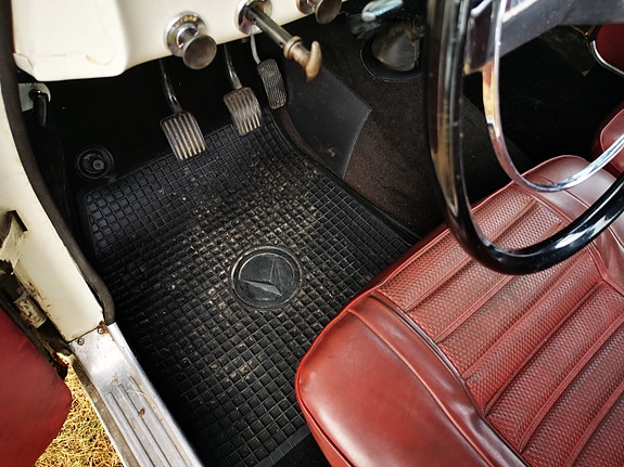 Volvo Amazon 17 of 24