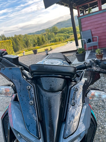 Yamaha MT-125 9 of 22