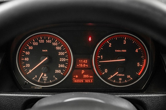 BMW X1 20 of 22
