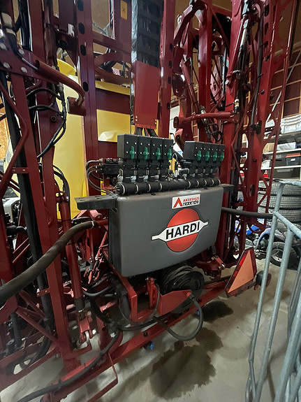 Hardi Mega 21m 1200liter Iso bus 2021, kr 375 000,-