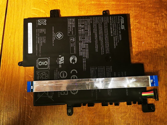 Product image 2 of 2