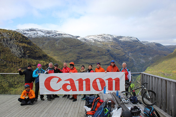 Her er vi er vi på sykkeltur ned Rallarvegen.