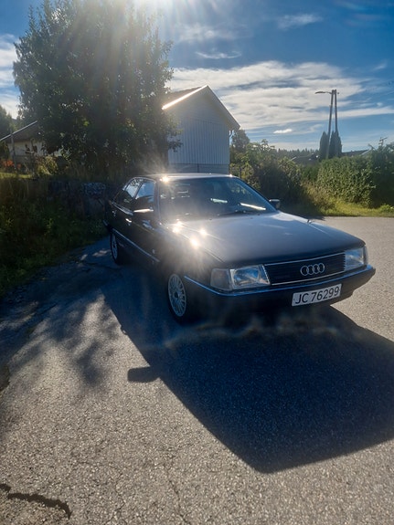 Audi 100 4 of 5