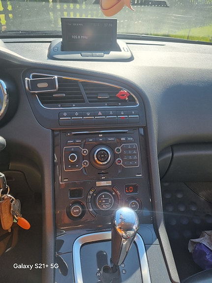 Peugeot 5008 8 of 20
