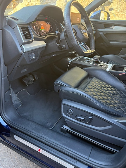 Audi Q5 11 of 17