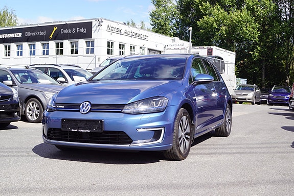 Volkswagen e-Golf VII 4 of 30