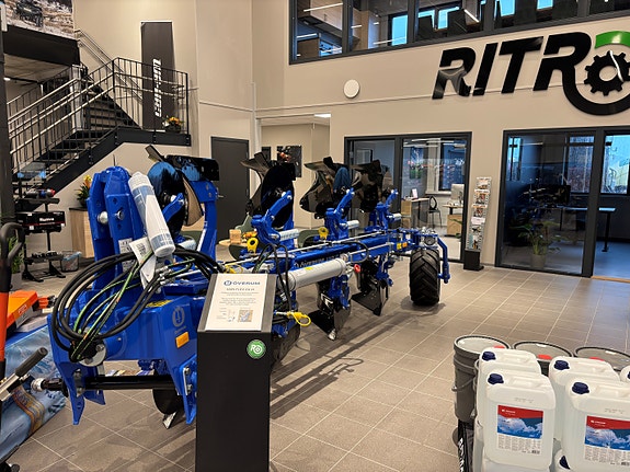 Øverum 4 skjærs vario vendeplog