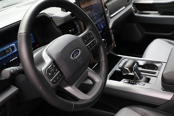 Ford F-150 13 of 30