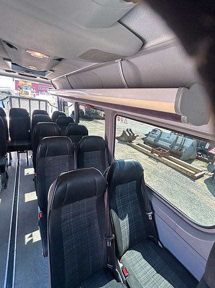 Mercedes-Benz Sprinter 516 cdi 43ka 4x4 19 of 24