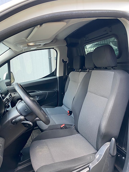 Citroen Berlingo 11 of 17
