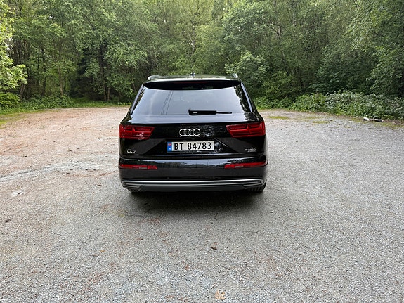 Audi Q7 21 of 24