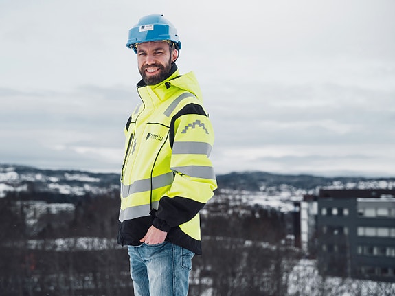 Magnus er en del av vårt tverrfaglige team- og han gleder seg til å få en ny kollega!