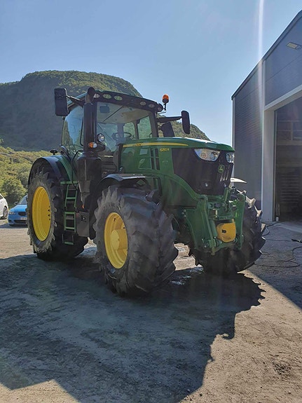 John Deere 6250R 16 of 18