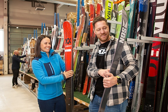 Alltid gøy når nyheter fra kjente merkevarer ankommer lageret!