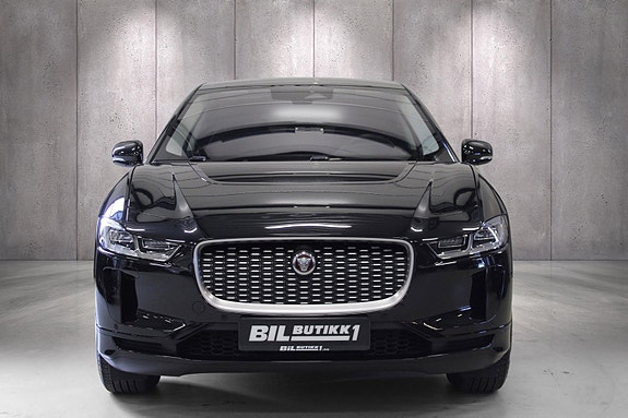 Jaguar I-PACE 3 of 5