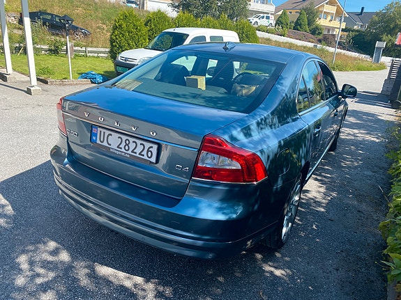 Volvo S80 7 of 24