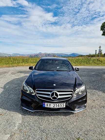 Mercedes-Benz E220 4 of 30