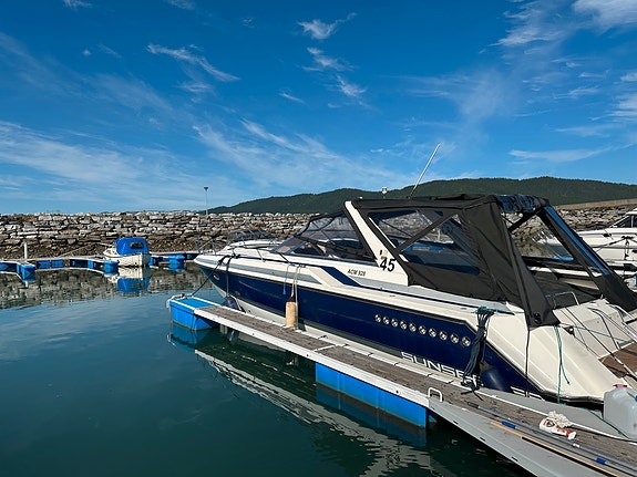 Sunseeker 43 2 of 5