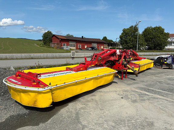 Pöttinger X8 BUTTERFLY SLÅMASKIN