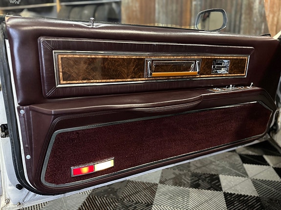 Oldsmobile 24 of 30