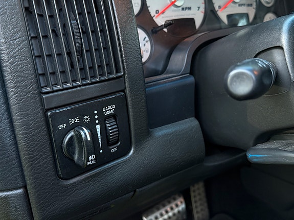 Dodge RAM 27 of 30