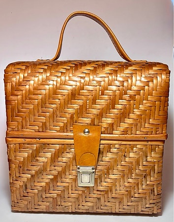 Svært pen vintage veske i kurv
