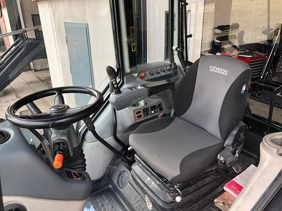 Valtra A93H, E.lasterspak, AC 2011, kr 425 000,-