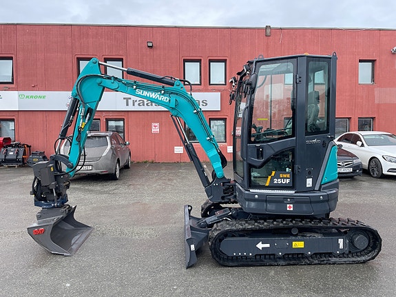 Sunward SWE25UF m/Rotortilt SMP