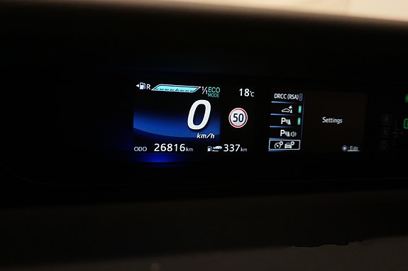 Toyota Mirai 10 of 30