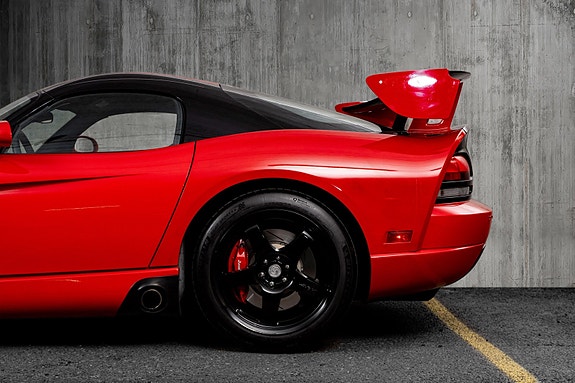 Dodge Viper 15 of 30