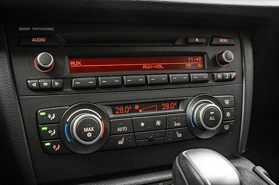 BMW X1 19 of 22