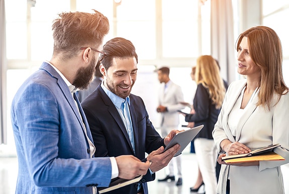 Leder for HMS i Coor Norge.