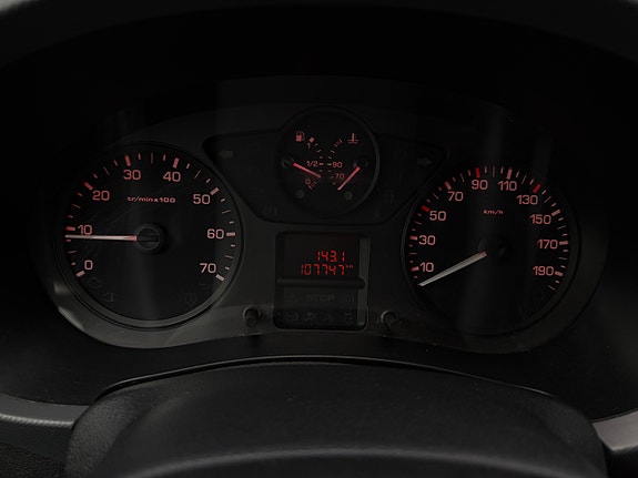 Peugeot Partner 23 of 27