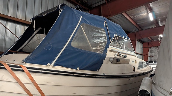 Marex sun cab 24fot 25 of 30