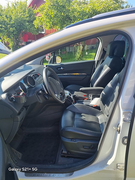 Peugeot 5008 10 of 20