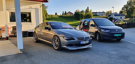 BMW 635d 3 of 5