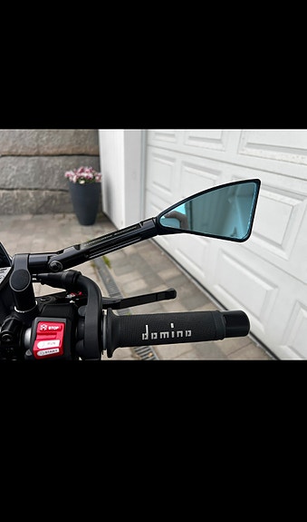 Yamaha MT-10 19 of 30
