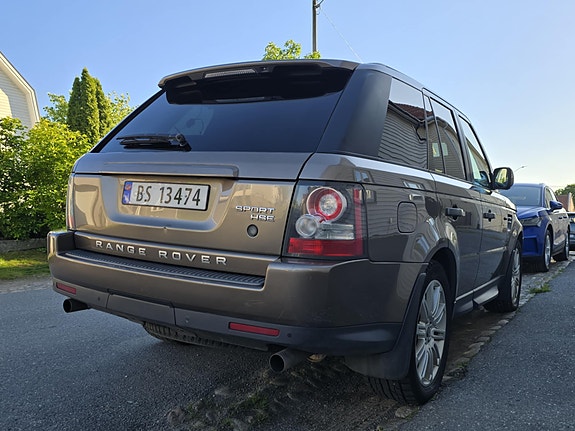 Land Rover Range Rover Sport 15 of 30