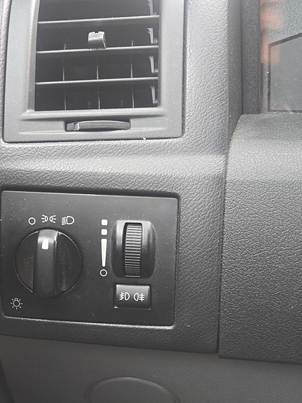 Chrysler 300C 14 of 30