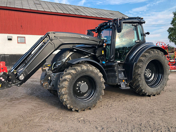 Valtra T235DST 2023, kr 1 990 000,-