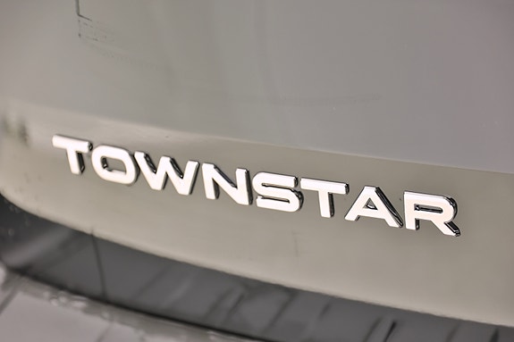 Nissan Townstar 24 of 30