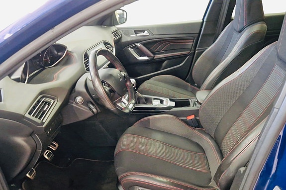 Peugeot 308 7 of 28