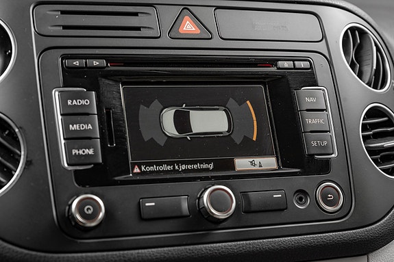 Volkswagen Golf Plus 23 of 27
