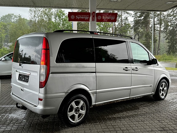 Mercedes-Benz Viano 4 of 5