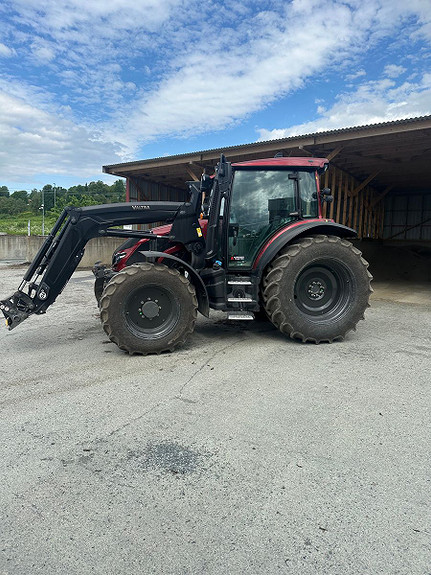 Valtra G135V Laster/fronthydraulikk 2022, kr 998 000,-