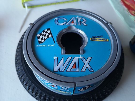 Product image 2 of 3