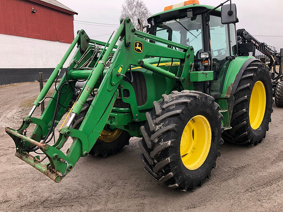 John Deere 6220 2004, kr 299 000,-