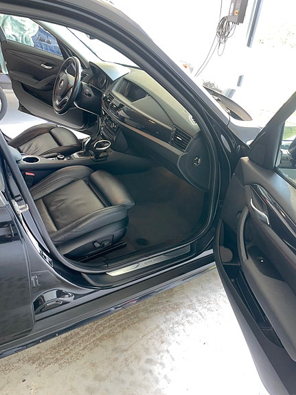 BMW X1 6 of 12